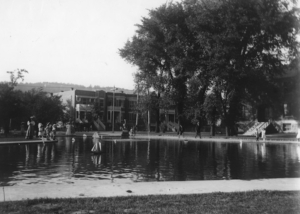 Westmount Park sailing pond, 1908